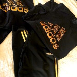 Adidas sweater pants and T-shirt small